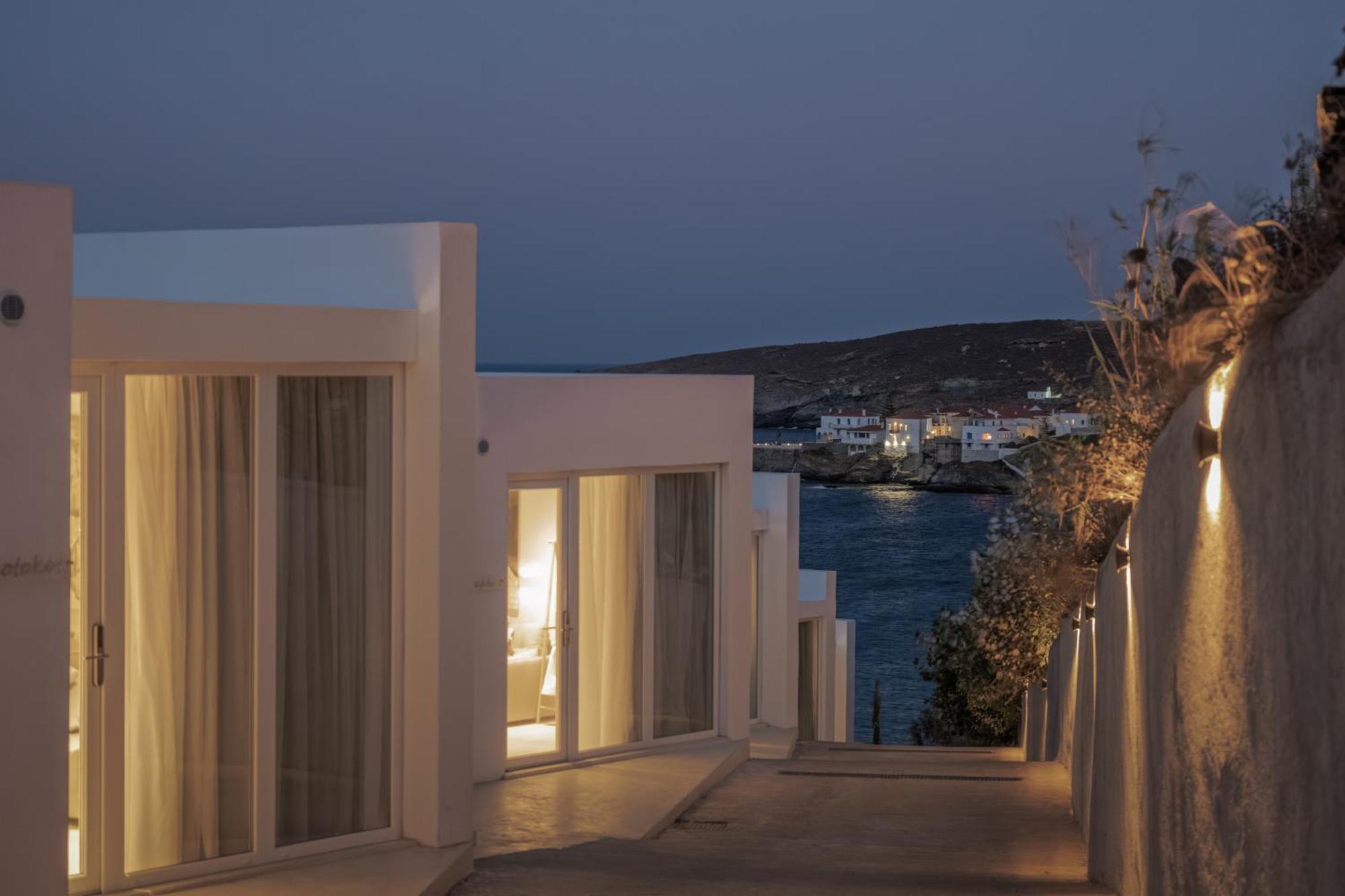 Golden Vista, Beachfront Suites By Explore Andros Bagian luar foto