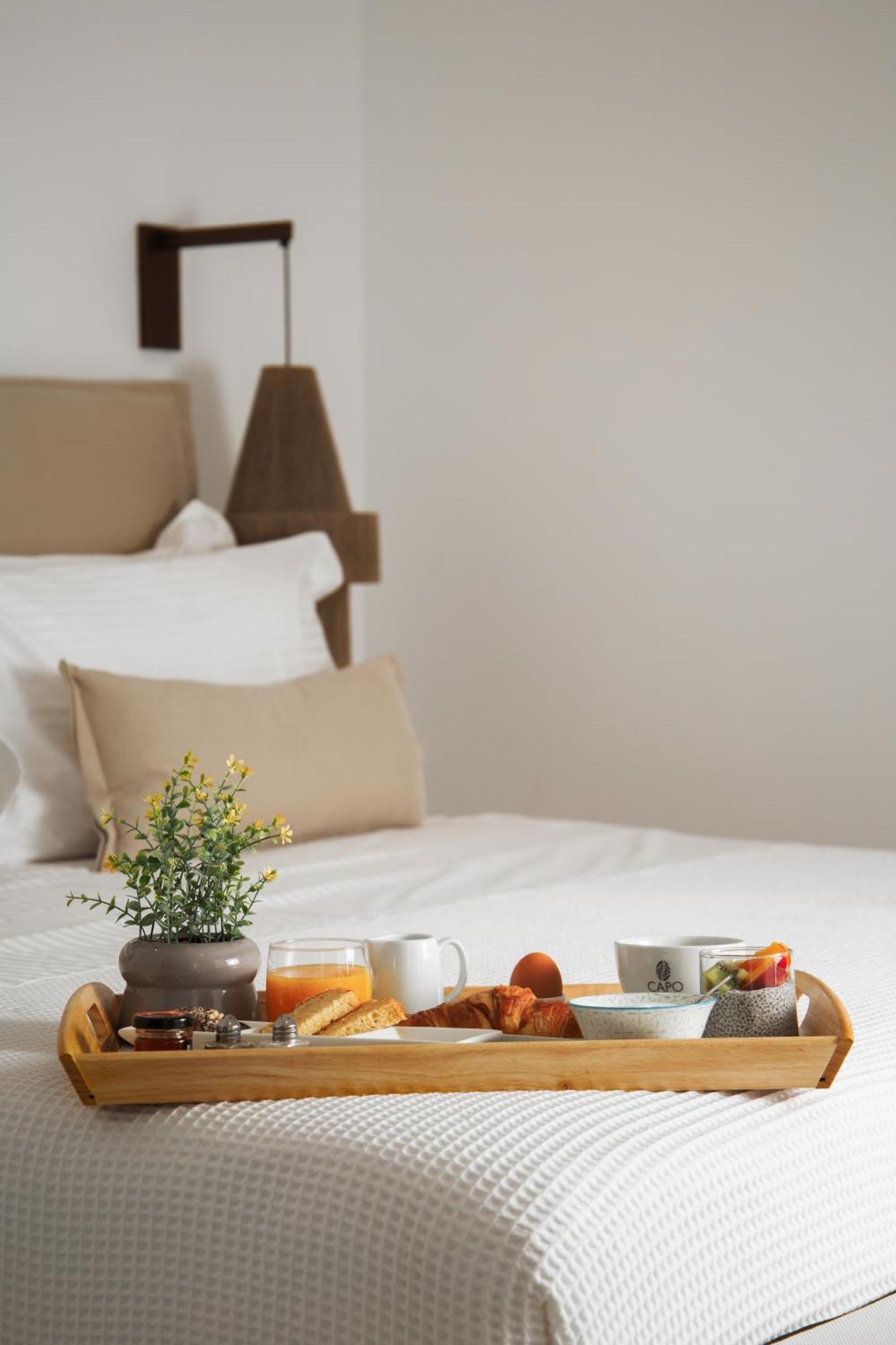 Golden Vista, Beachfront Suites By Explore Andros Bagian luar foto